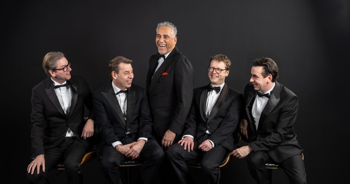 Franklin Brown & TinyLittleBigband — The holiday season down memory lane